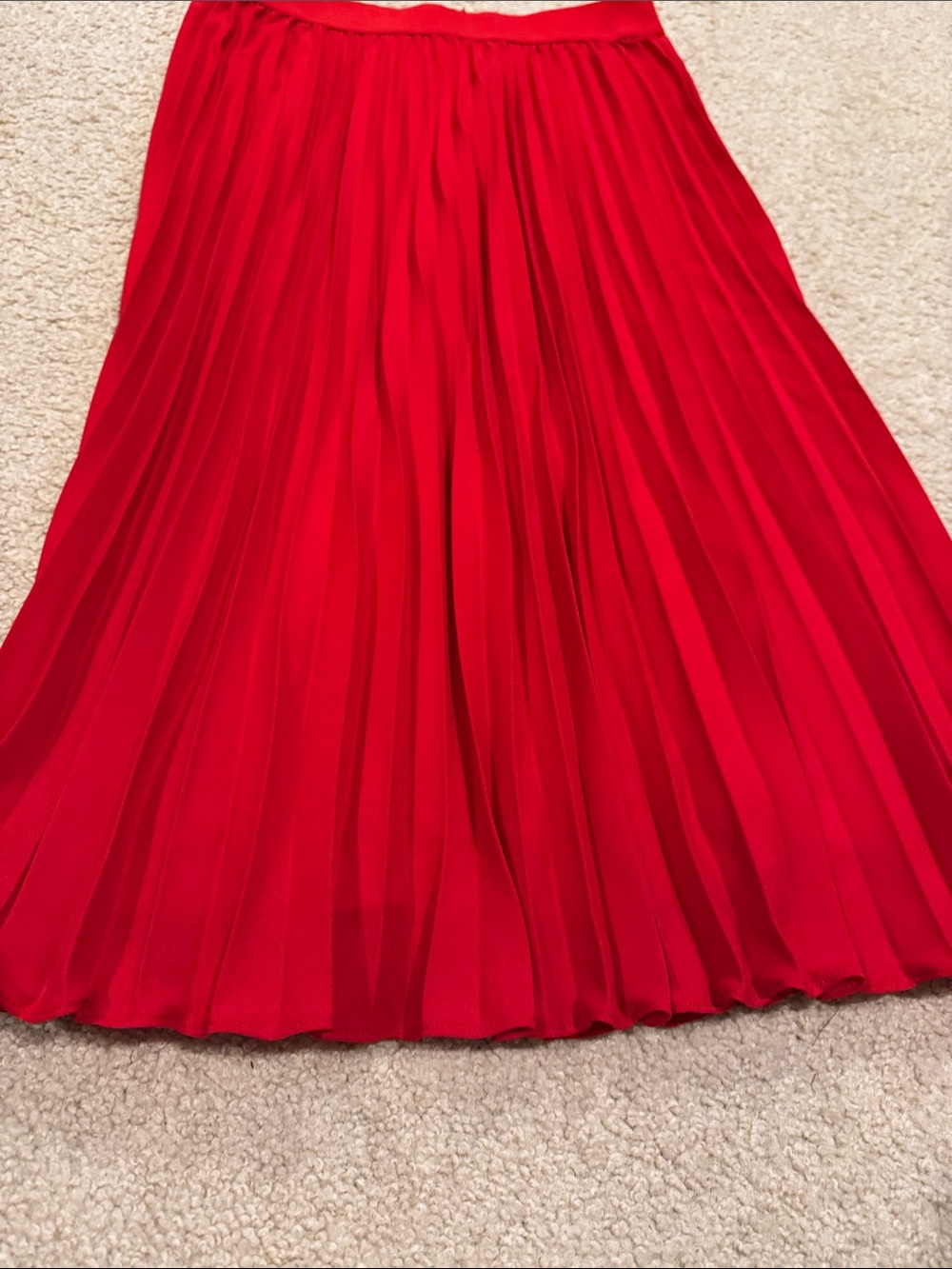 *Classic Red Pleated Midi Skirt - Picture 3 of 3
